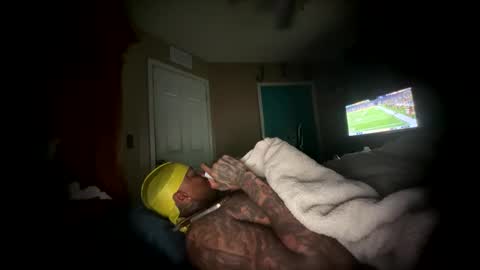 Snapshot of daddyjanimal chatting on 18, 5, 2026 sexy tatted king bbc online show from 18, 5, 2026