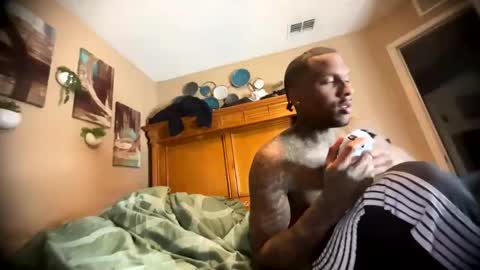 Snapshot of daddyjanimal chatting on 28, 5, 2026 sexy tatted king bbc online show from 28, 5, 2026