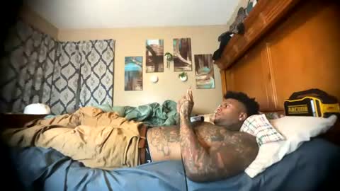 Snapshot of daddyjanimal chatting on 12, 7, 2026 sexy tatted king bbc online show from 12, 7, 2026