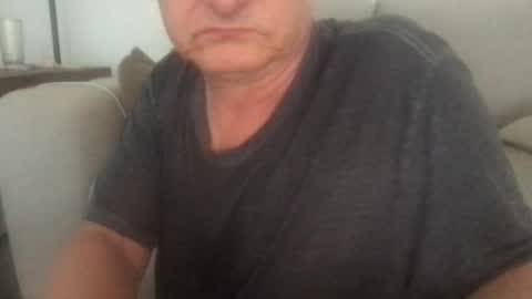 Snapshot of daddymike92883_1 chatting on 25, 1, 2025 daddymike92883_1 online show from 25, 1, 2025