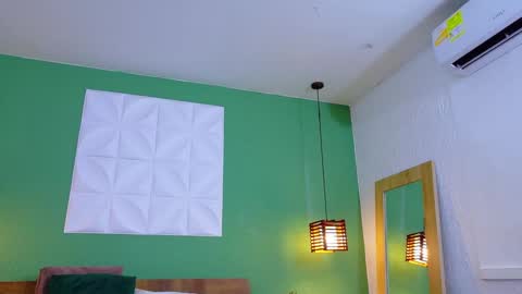 Snapshot of daddys_little_secrett chatting on 28, 1, 2025 Valen online show from 28, 1, 2025