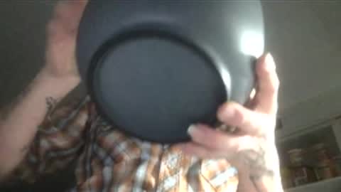 Snapshot of daddyshytbyrd chatting on 8, 3, 2026 Daddyshytbyrd online show from 8, 3, 2026