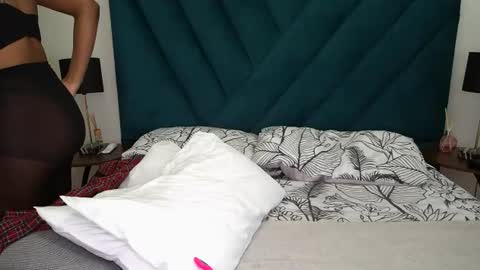 Snapshot of daddyslittleebony chatting on 7, 7, 2026 daddyslittleebony online show from 7, 7, 2026