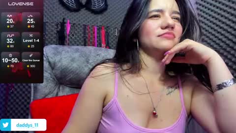 Snapshot of daddyspetite_ chatting on 26, 1, 2025 Lili online show from 26, 1, 2025