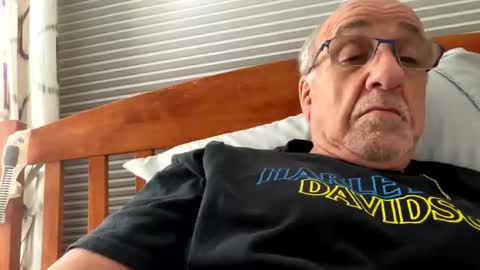 Snapshot of daddyweis chatting on 5, 5, 2026 daddyweis online show from 5, 5, 2026