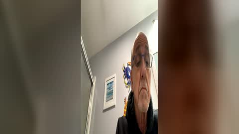 Snapshot of daddyweis chatting on 15, 5, 2026 daddyweis online show from 15, 5, 2026