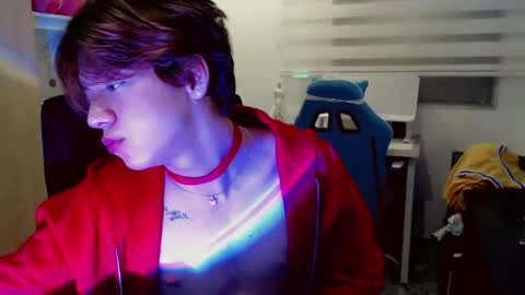 Snapshot of dae_lune chatting on 15, 2, 2026 dae_lune online show from 15, 2, 2026