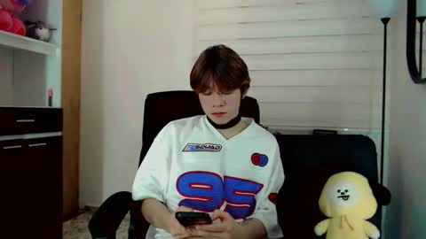 Snapshot of dae_lune chatting on 26, 3, 2026 dae_lune online show from 26, 3, 2026