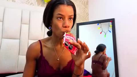 daffnelewis online show from 12, 2, 2026