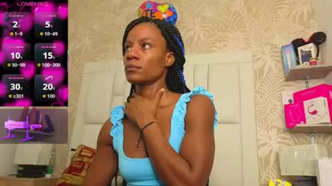 Snapshot of daffnelewis chatting on 5, 6, 2026 daffnelewis online show from 5, 6, 2026