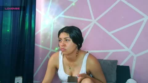 dafna and kris online show from 15, 4, 2026