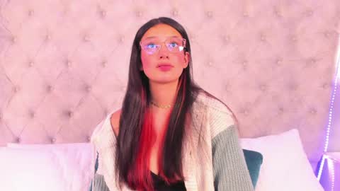 Snapshot of dafne_bss chatting on 5, 6, 2026 dafne_bss online show from 5, 6, 2026