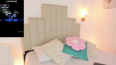 Dafne  online show from 28, 10, 2025