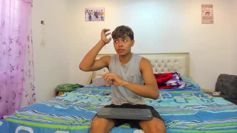 Snapshot of dafnezahiraa_ chatting on 30, 1, 2025 dafnezahiraa online show from 30, 1, 2025