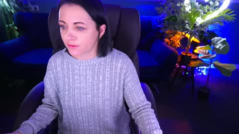 Snapshot of dafni_mon chatting on 13, 1, 2025 Dafni Mon online show from 13, 1, 2025