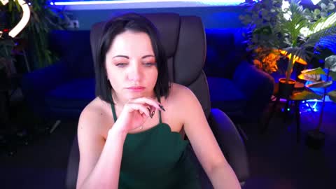 Snapshot of dafni_mon chatting on 14, 1, 2025 Dafni Mon online show from 14, 1, 2025