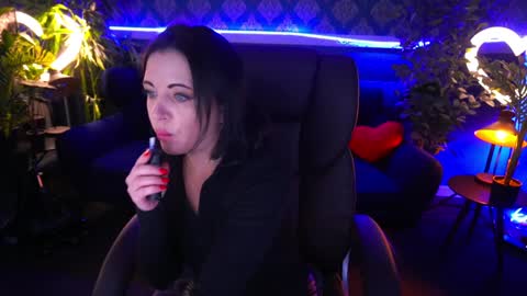 Snapshot of dafni_mon chatting on 4, 2, 2025 Dafni Mon online show from 4, 2, 2025