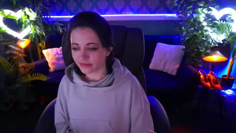 Snapshot of dafni_mon chatting on 11, 3, 2025 Dafni Mon online show from 11, 3, 2025