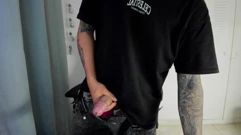 my name is Jhon and I live in colombia online show from 12, 11, 2025