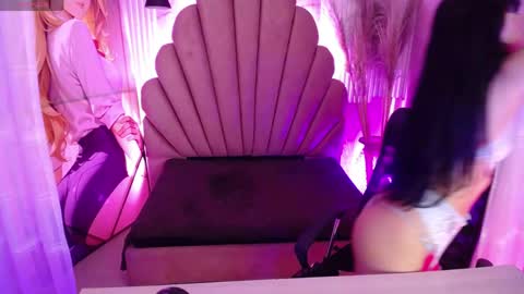 Dahiana and Mathew online show from 27, 3, 2026