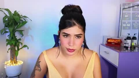 Snapshot of dahiana_prenss chatting on 8, 5, 2026 Dahiana online show from 8, 5, 2026