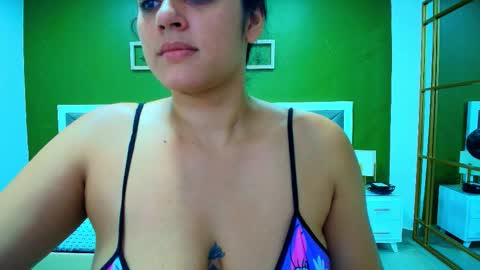 Snapshot of dahiana_spark chatting on 22, 10, 2025 Dahiana online show from 22, 10, 2025