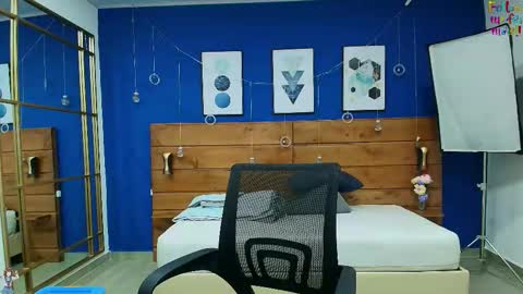 Snapshot of dahiana_spark chatting on 18, 11, 2025 Dahiana online show from 18, 11, 2025