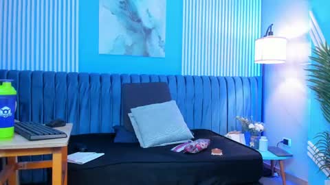 Snapshot of dahianeconnor chatting on 17, 4, 2026 Dahiane Connor online show from 17, 4, 2026