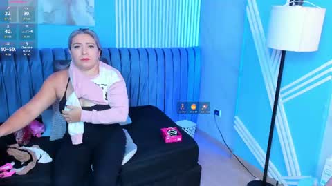 Snapshot of dahianeconnor chatting on 4, 7, 2026 Dahiane Connor online show from 4, 7, 2026