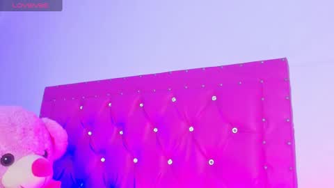    online show from 2, 1, 2025