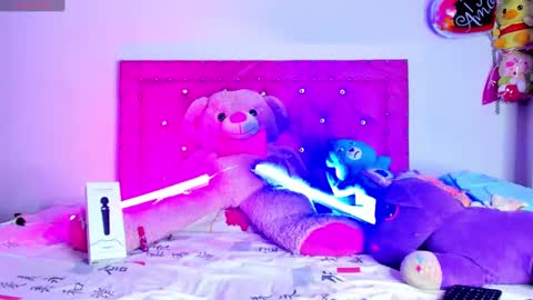    online show from 8, 3, 2025