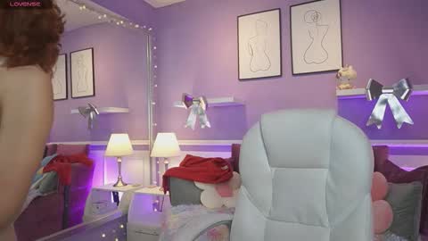 Dahlia Grey online show from 12, 1, 2026