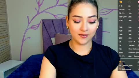 Snapshot of dahliamoore chatting on 17, 1, 2025 Dahlia online show from 17, 1, 2025