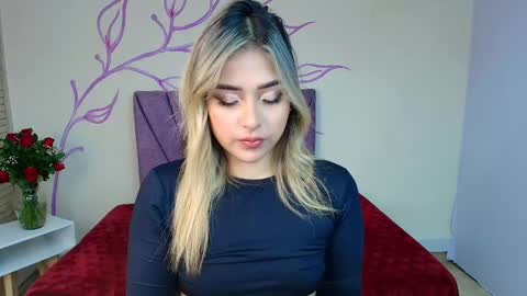 Snapshot of dahliamoore chatting on 20, 2, 2025 Dahlia online show from 20, 2, 2025