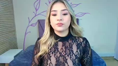 Snapshot of dahliamoore chatting on 22, 2, 2025 Dahlia online show from 22, 2, 2025