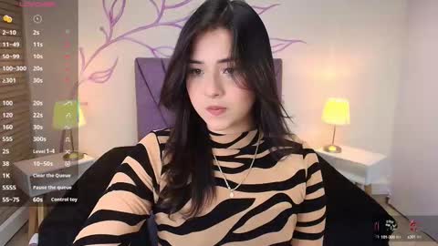 Snapshot of dahliamoore chatting on 18, 9, 2025 Dahlia online show from 18, 9, 2025