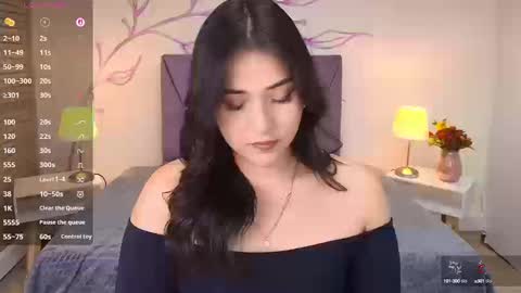Snapshot of dahliamoore chatting on 24, 9, 2025 Dahlia online show from 24, 9, 2025