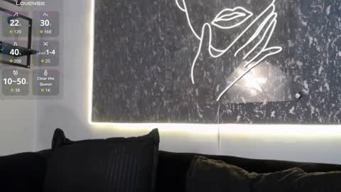 Dahlia online show from 6, 1, 2026