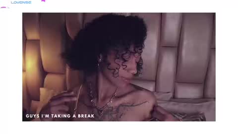 Snapshot of daiana_curly chatting on 21, 2, 2025 Daiana online show from 21, 2, 2025