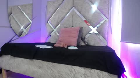 daila_ online show from 25, 1, 2025