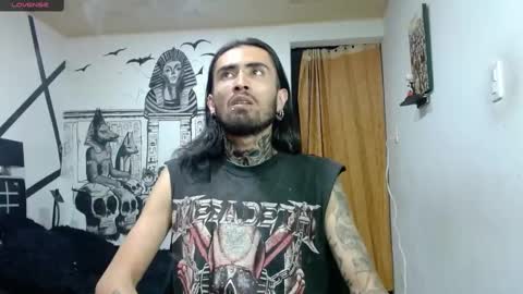 Snapshot of daimon_rock01 chatting on 10, 2, 2025 felipe online show from 10, 2, 2025