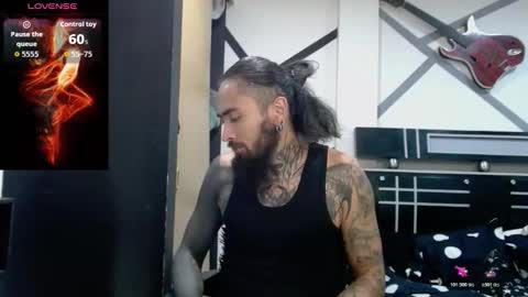 Snapshot of daimon_rock01 chatting on 25, 2, 2026 felipe online show from 25, 2, 2026