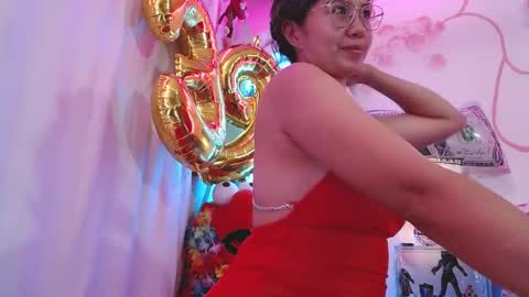Snapshot of daina_flower chatting on 9, 5, 2026 DAINA online show from 9, 5, 2026