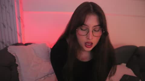 Lauren            online show from 12, 1, 2026