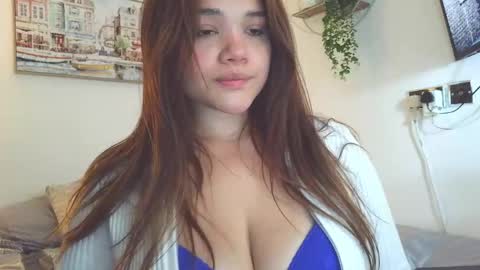 Snapshot of daisy_brown01 chatting on 4, 5, 2026 Dai my Instagram missdaisy 07 online show from 4, 5, 2026