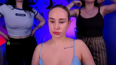 Little Di online show from 22, 5, 2026