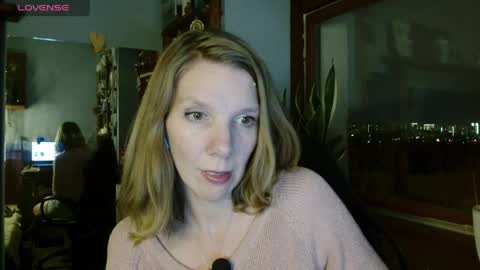 daisy_lovely online show from 21, 3, 2026