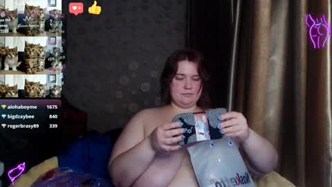 Snapshot of daisy_low chatting on 17, 1, 2025 Alexandra online show from 17, 1, 2025