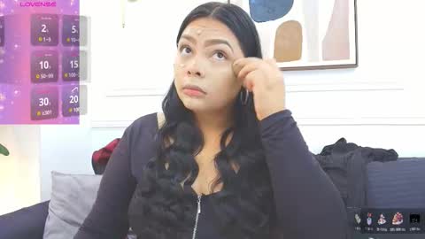 Daisy Price online show from 21, 10, 2025