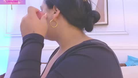 Daisy Price online show from 21, 4, 2026